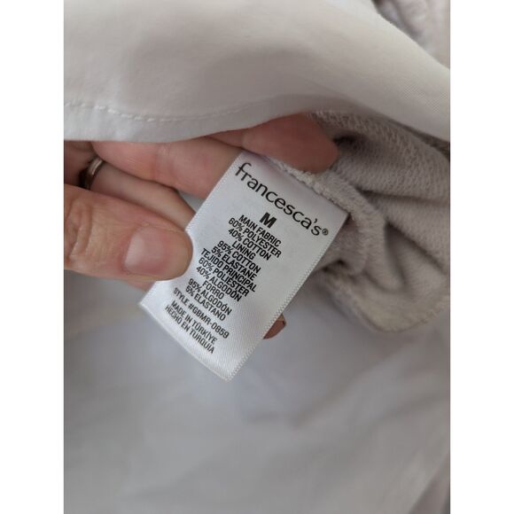 NWT Francesca’s Meghan Two-Fer Sweatshirt Top | Women’s Medium | Taupe & White - Picture 4 of 4